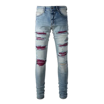 Новинка 1308, мужская потертая светло-голубая рваная уличная одежда, поврежденные джинсовые брюки, раскрашенные красными стразами, потертые джинсы