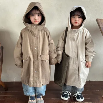 Детское длинное пальто для мальчиков и девочек 2023, весенне-осенний тренч с капюшоном, новый модный однотонный повседневный Простой топ для малышей