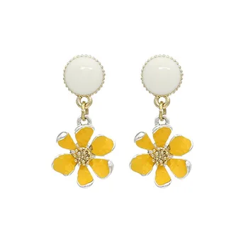 Весна 2023 года, Гипоаллергенные Простые модные украшения в корейском стиле, Изящные серьги-капли с цветком желтой маргаритки для женщин и девочек