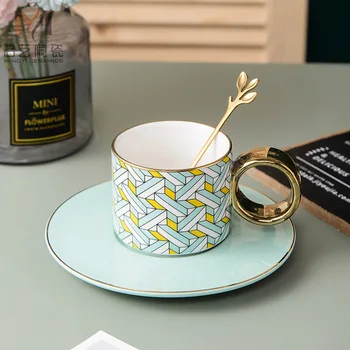 Европейская Керамическая Кофейная чашка, Чайная чашка, Фарфоровый Креативный Набор Чайных чашек И Блюдец для напитков